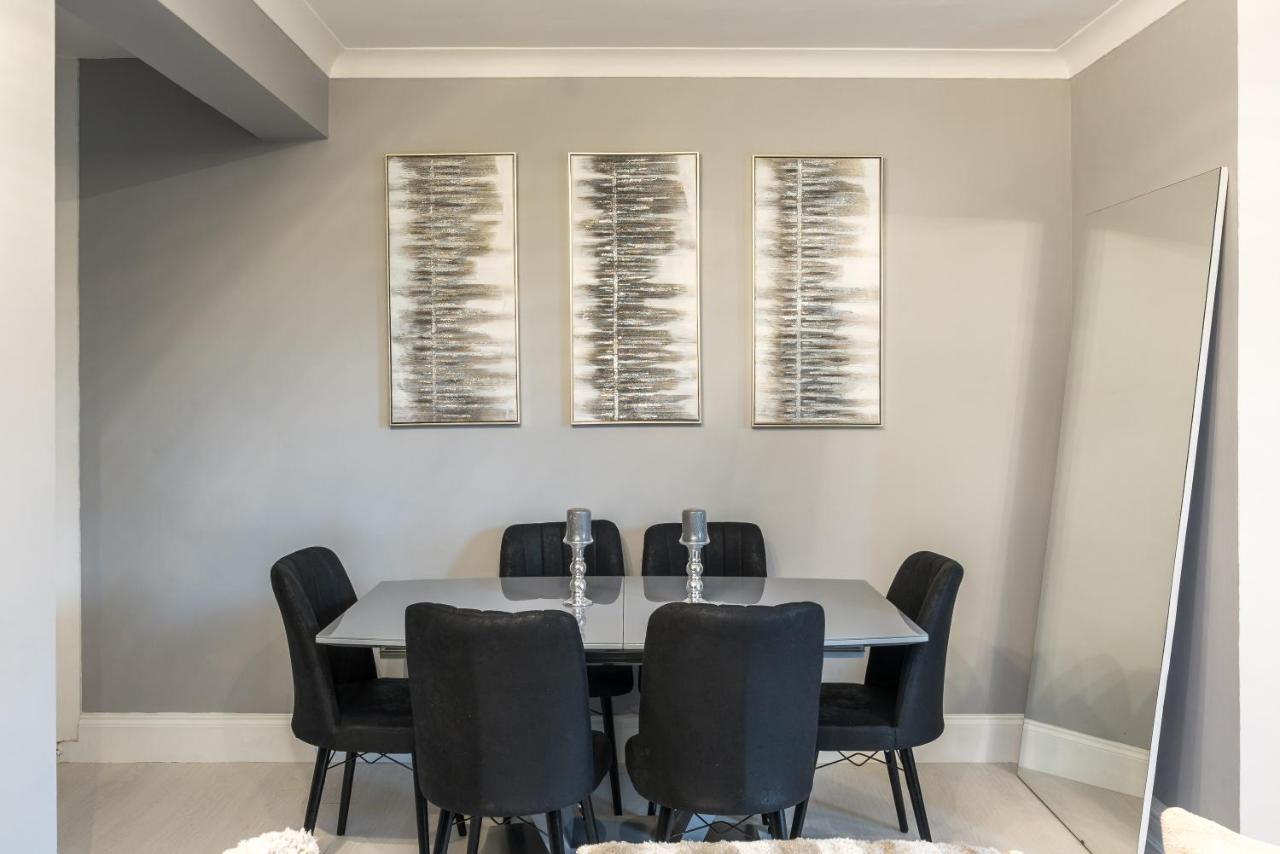 Exceptional Spacious London