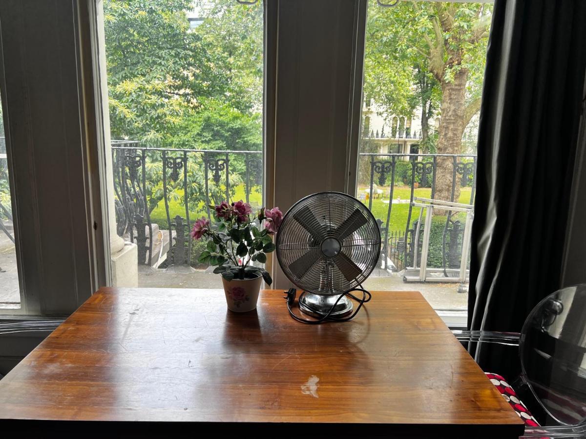 Appartement Hyde Park Has Private Balcony With Tranquil Garden View *