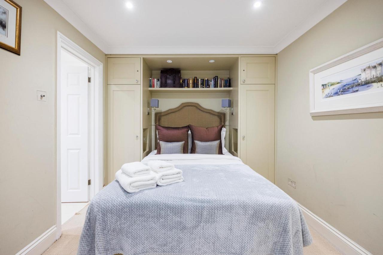 Hyde Park Hideaway Sleeps 6 * Londen
