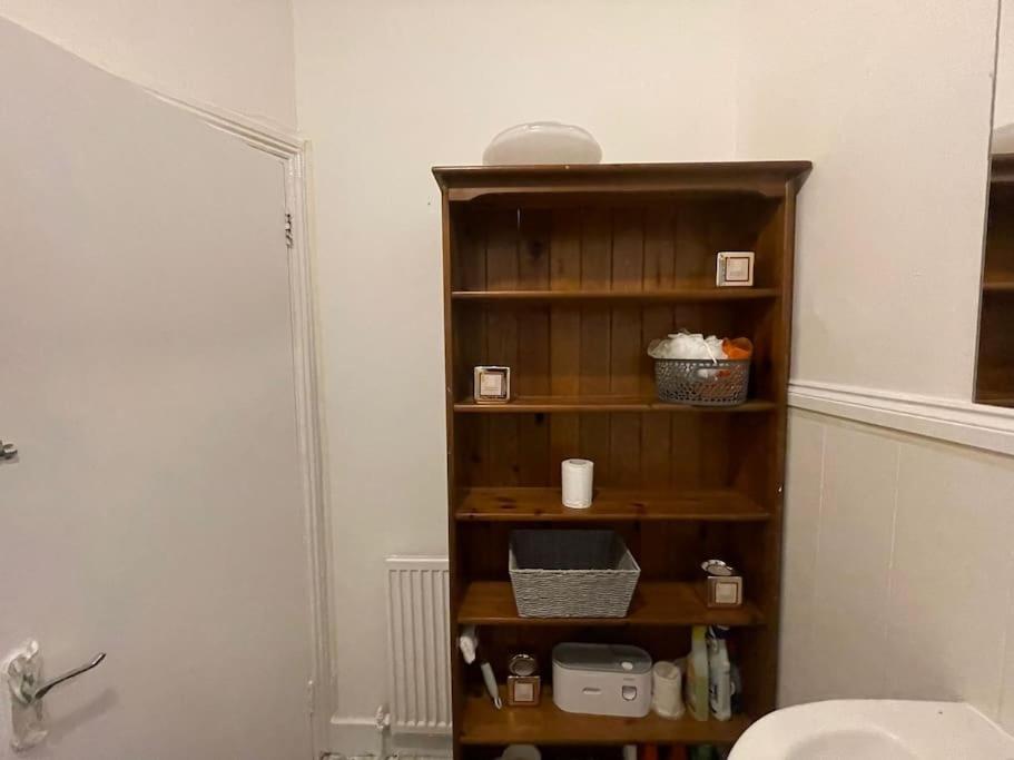 Leilighet Ground Floor 2 Bed Flat With Garden North