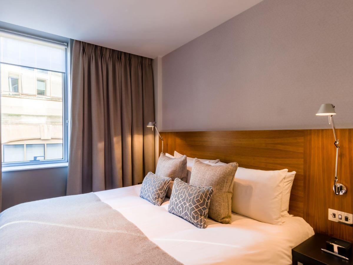 Clayton Hotel 4*