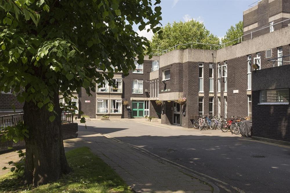 Ifor Evans Hall, Camden Leilighet *