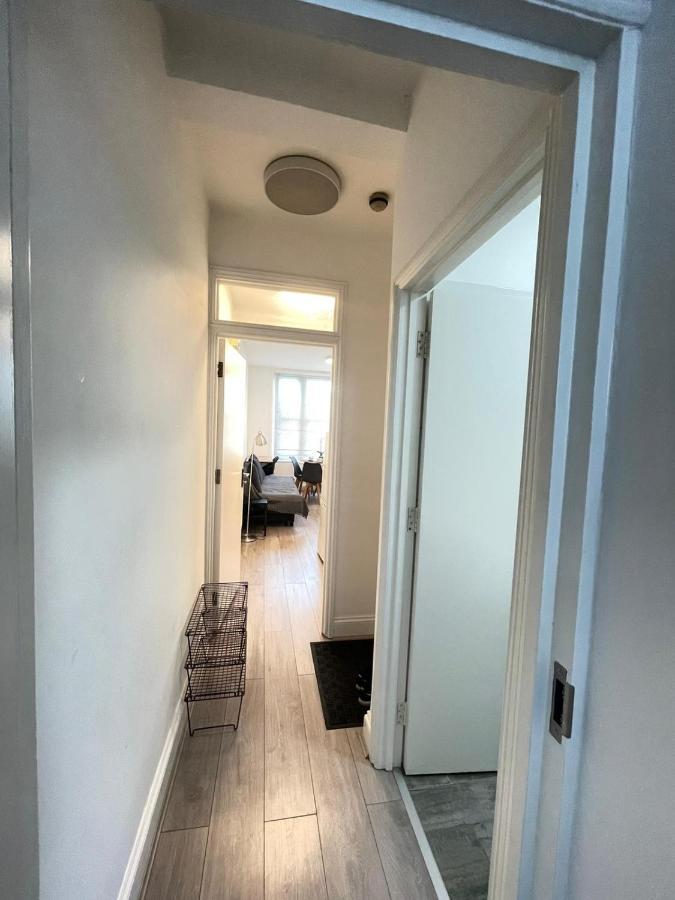 King's Cross Apartment *