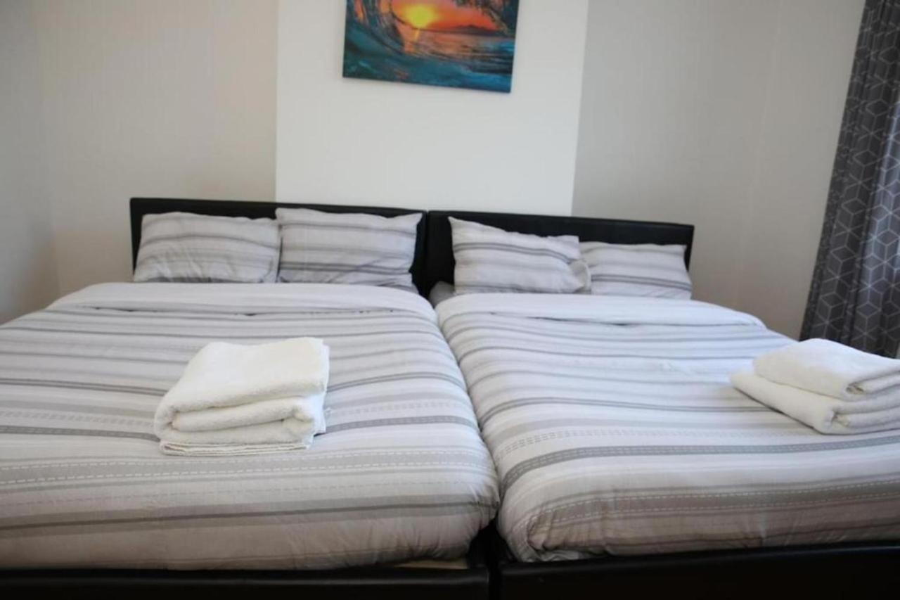 Oyo Timi Bed & Breakfast London
