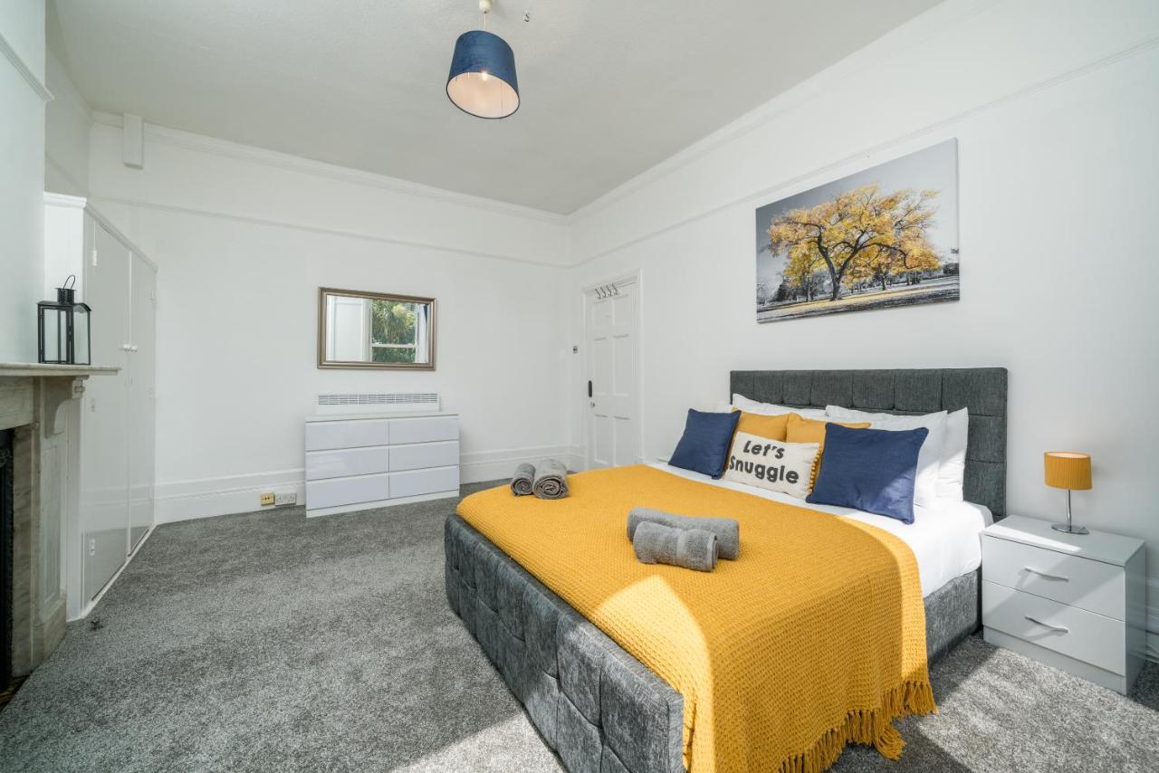 Spacious King Size 1bed Flat In Leafy Suburb Apartment *