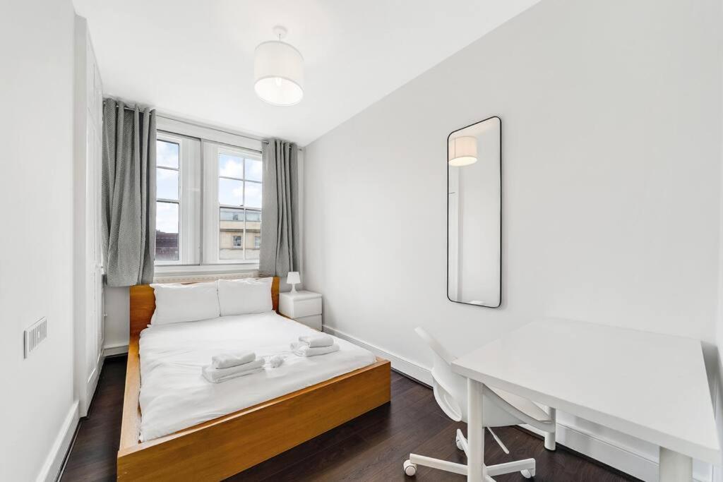 Modern 3 Bedroom Flat Near Camden Town * Londen
