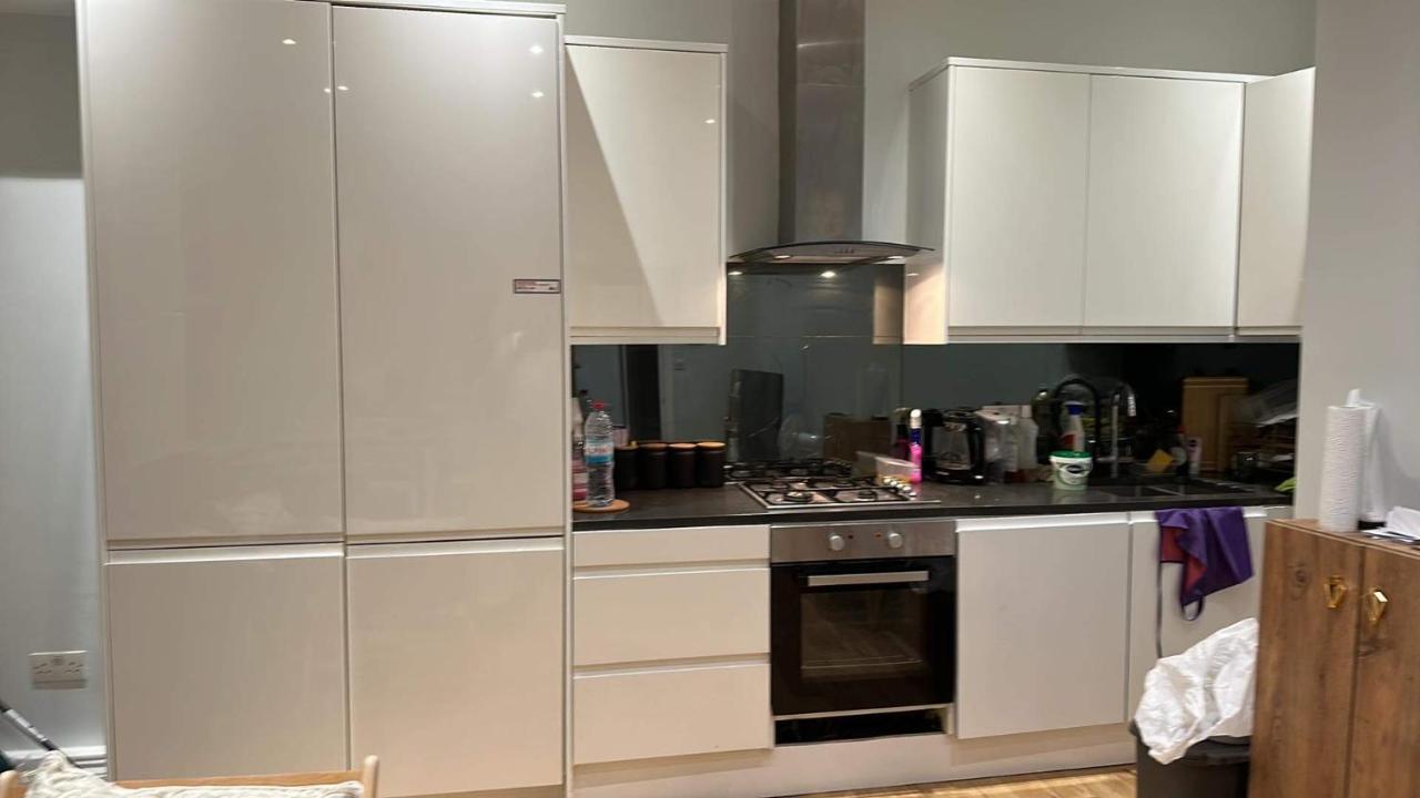Acton House Apartment