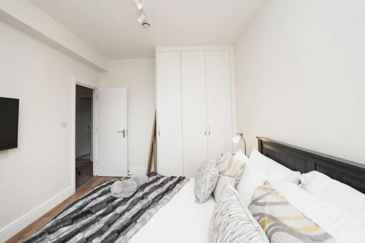 Spacious Family With Games & Garden Vakantiehuis *