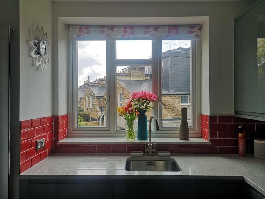 Heart Of Stoke Newington Apartment *