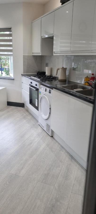 Leilighet Modern 2 Bdr *