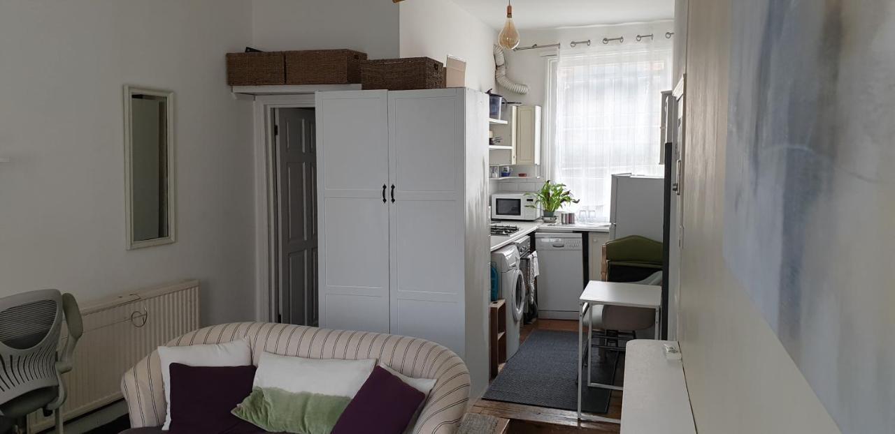 Apartment 1-bed Studio- Sleeps 2- Nwlondon Kentish Town London