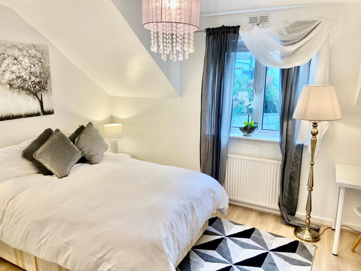Apartamento Self Contained, Newly Furbished Londres