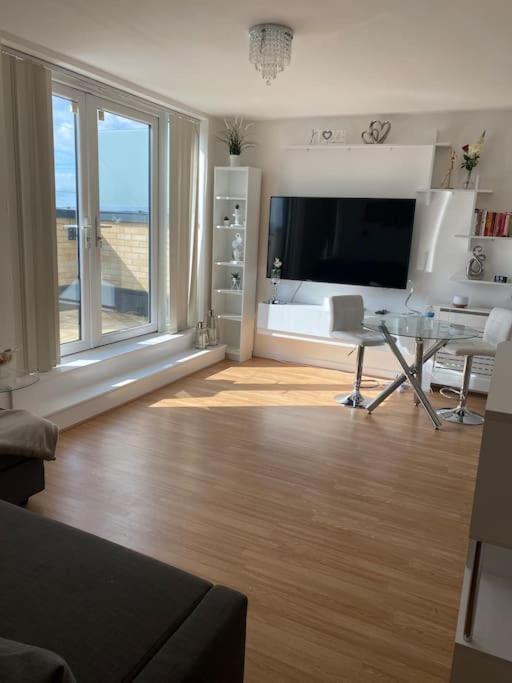 Apartment Your Perfect Away From *