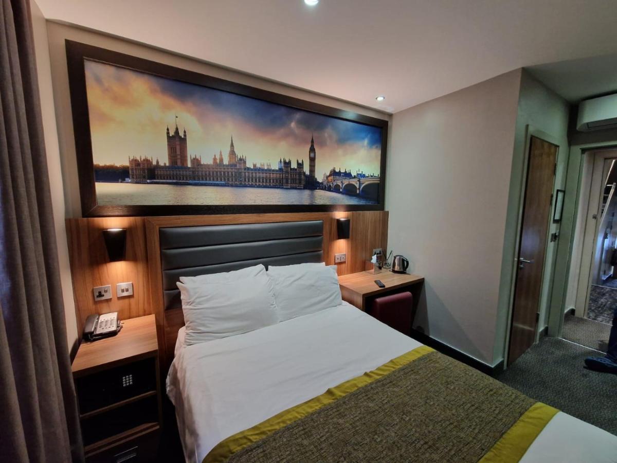 Court London
