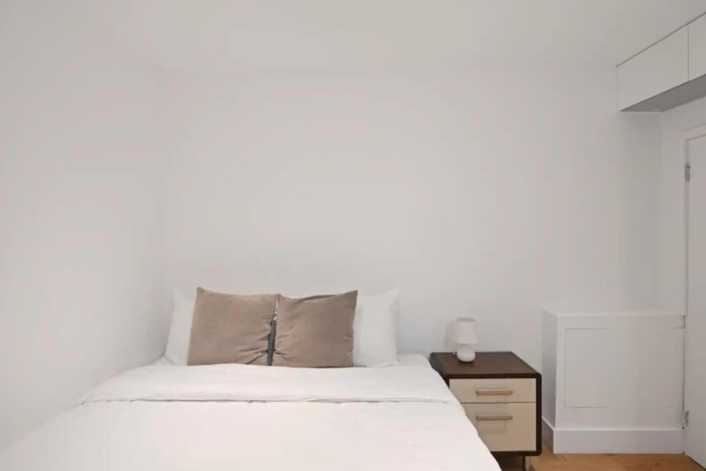 Beautiful 2-bed Notting Hill With Garden Apartment London