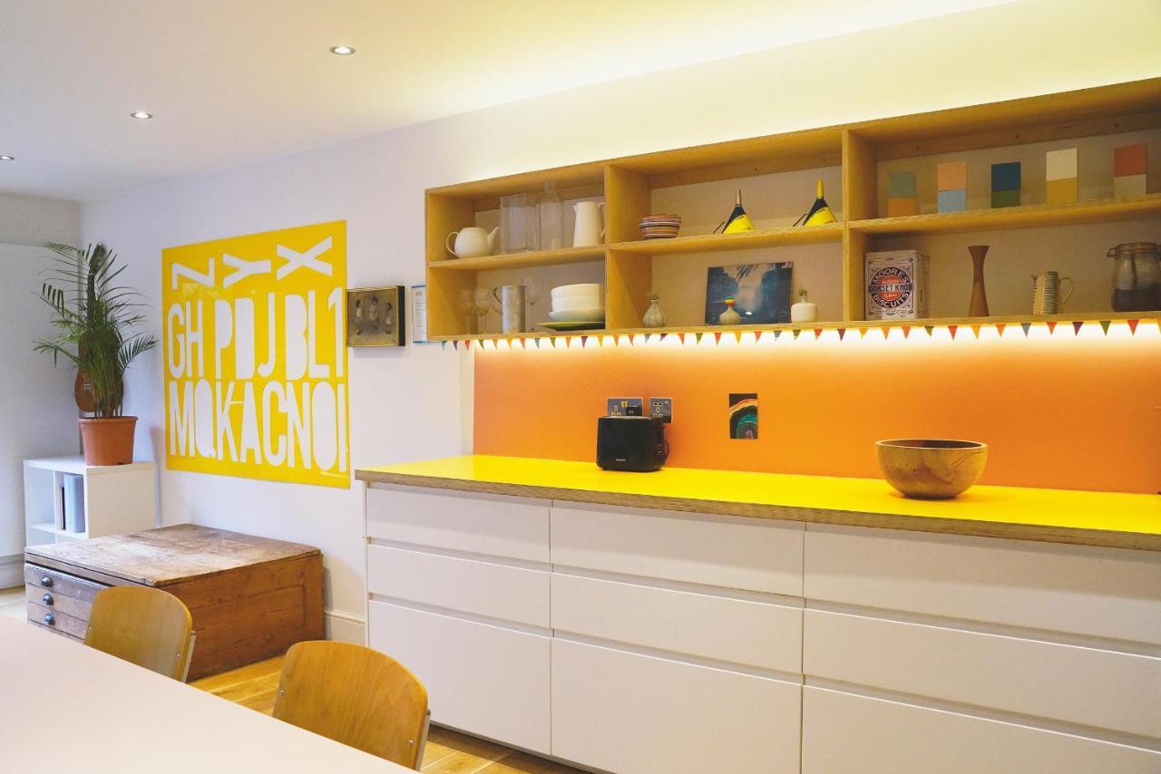 Stunning 3-bedroom Townhouse In Superb Location Holiday home London