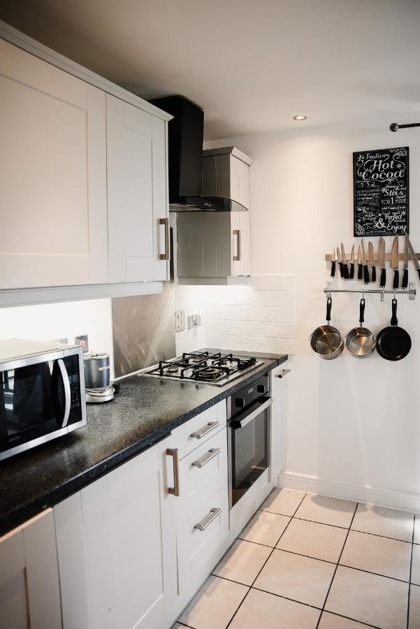 2 Bed River View Greenwich London