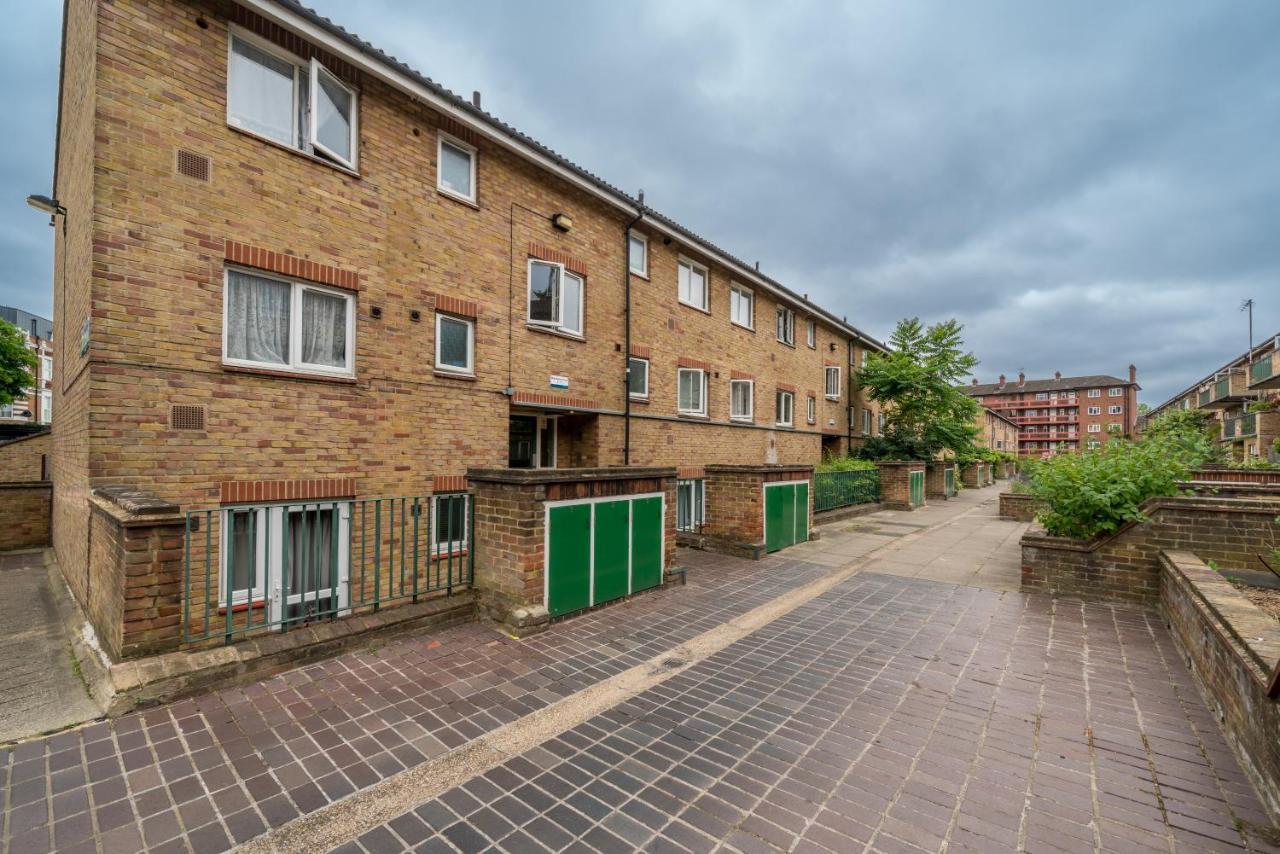 Joivy Cosy Flat In Elephant And Castle, Private Garden And Pets Allowed London