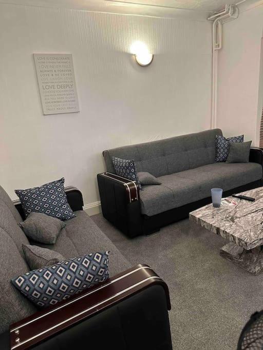 Leilighet Gorgeous 5 Bedroom House *