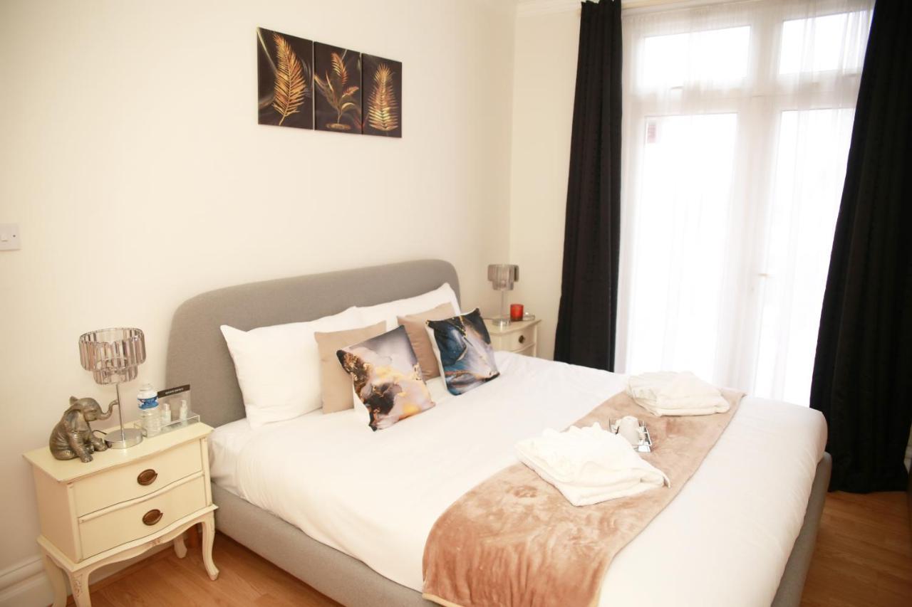 Wembley Luxury Ferienhaus *