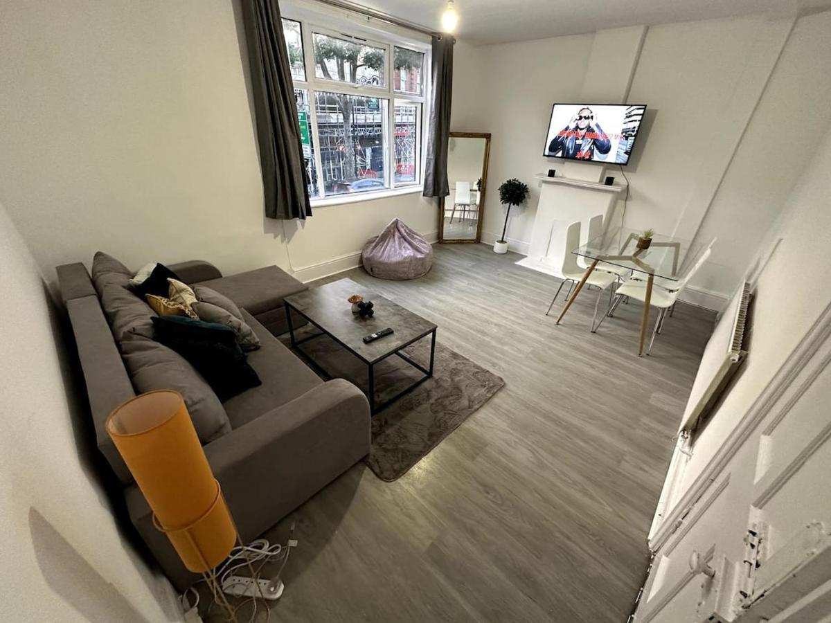 Wonderful 2 Bedroom On Tower Bridge Leilighet