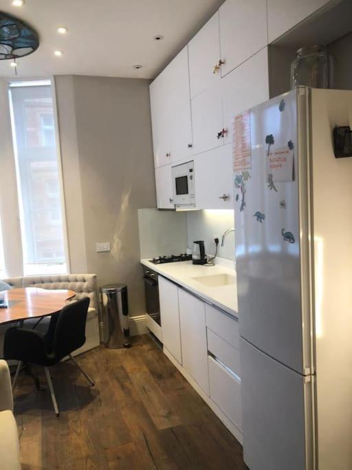 Appartement Elegant 2-bedroom Flat Next To British Museum Londen