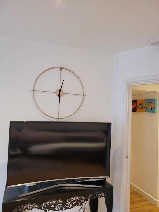 3 Bedroom In Central Sleep 10 Hy2