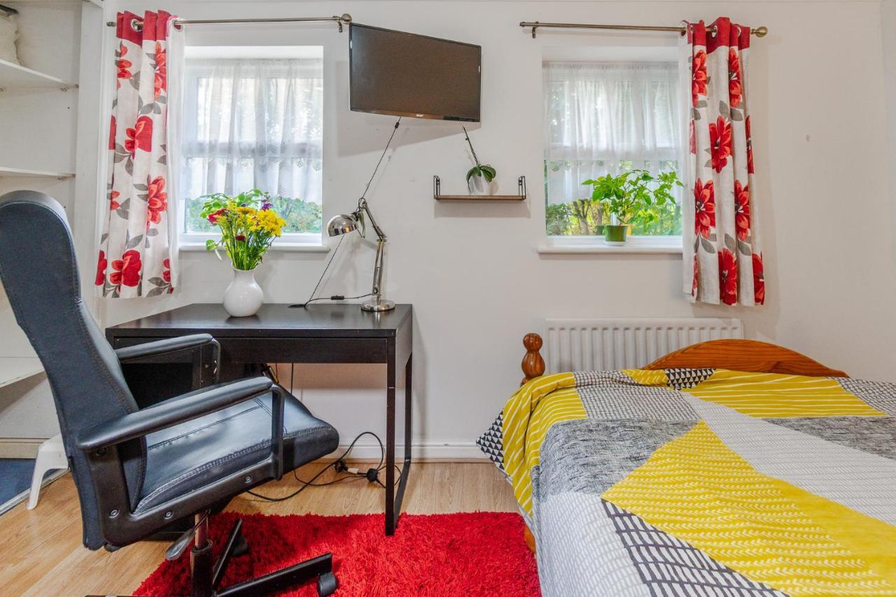 Nomad Room, 650 Mbps Internet By Unlock Homestay *