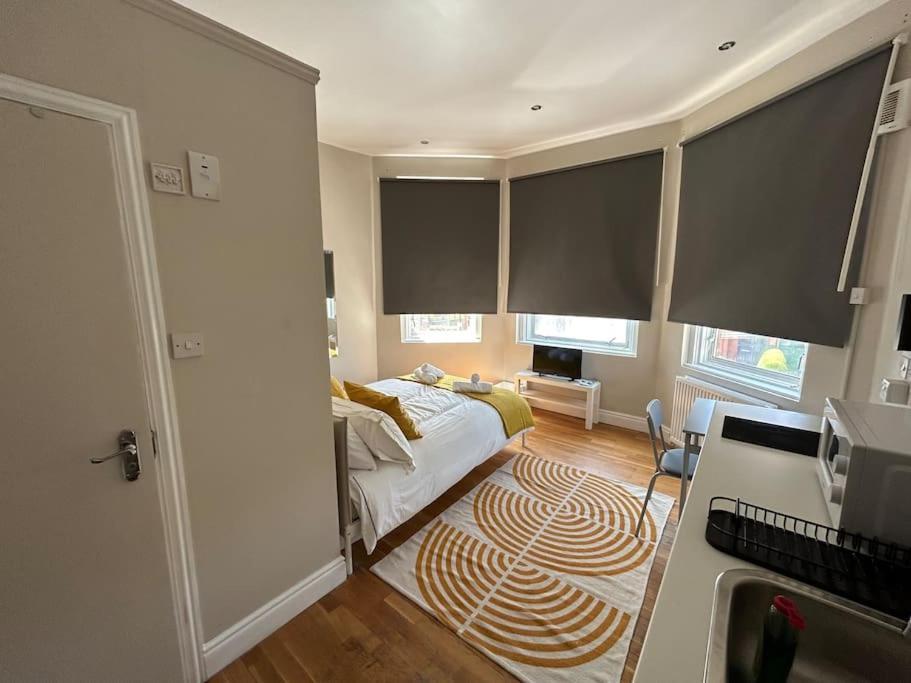 Apartment New Renovated Flat 6 Cricklewood
