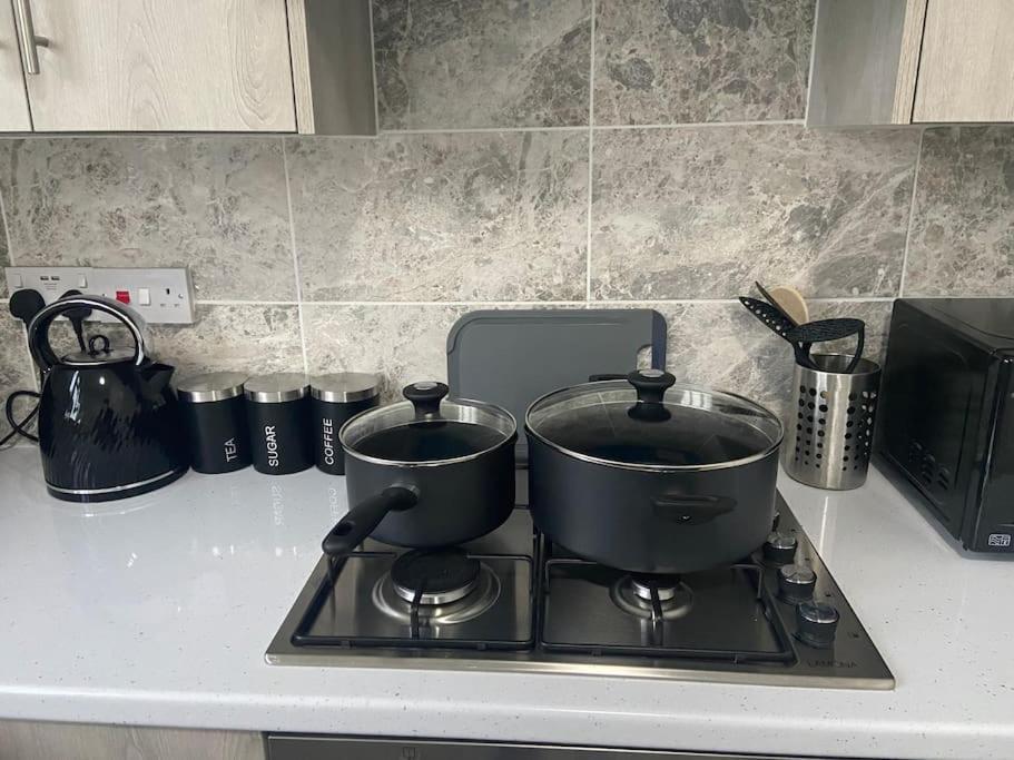 Apartamento 2 Bedroom Flat In *