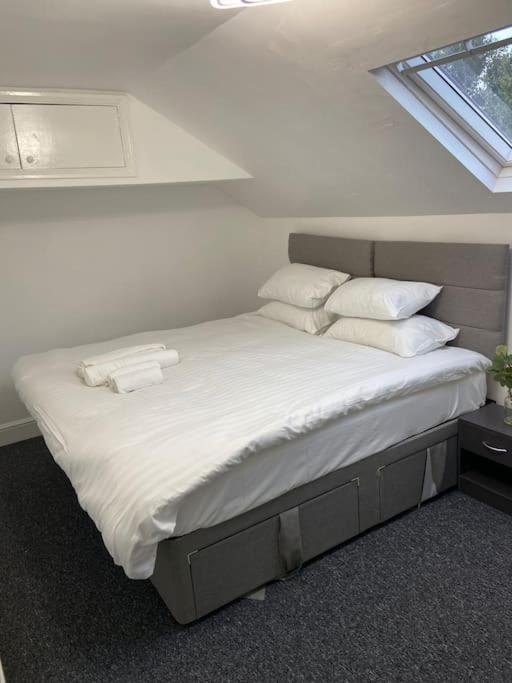 2 Bedroom Flat In Apartamento