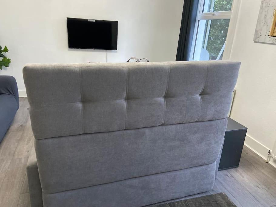 Apartamento 2 Bedroom Flat In *
