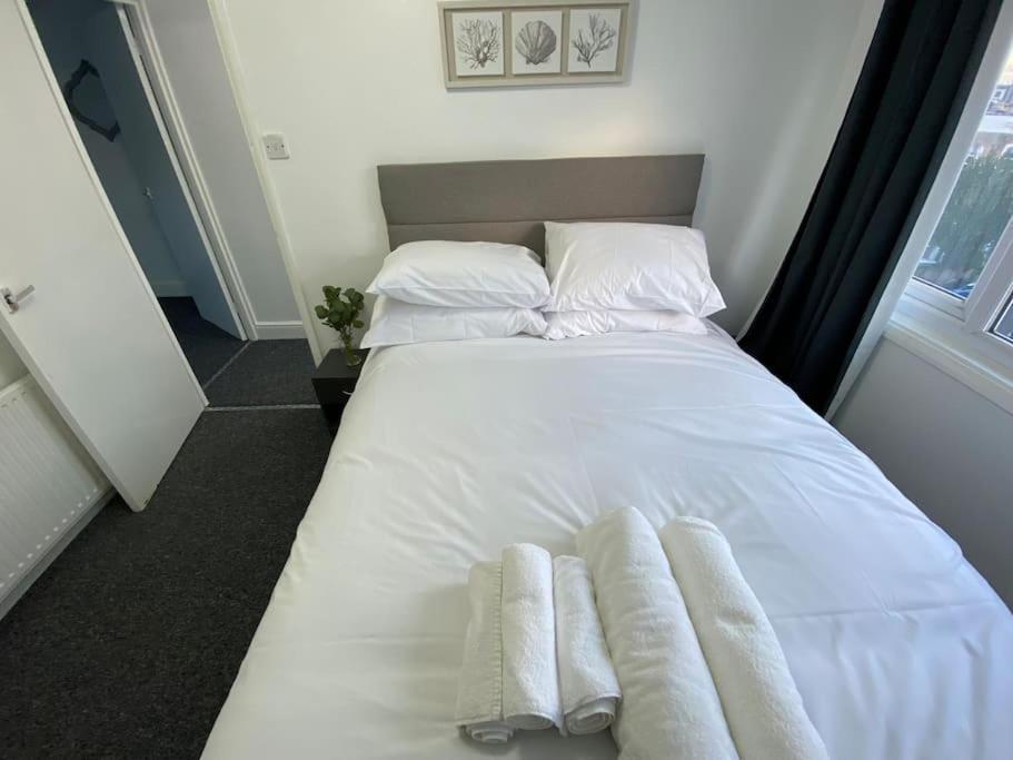 2 Bedroom Flat In Apartamento Londres
