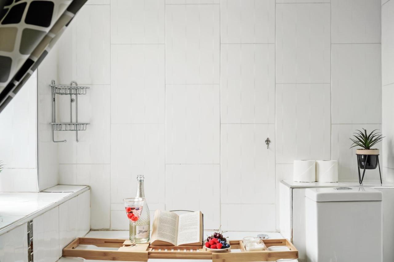 Apartment Dream Key Chelsea: Serviced With Netflix London