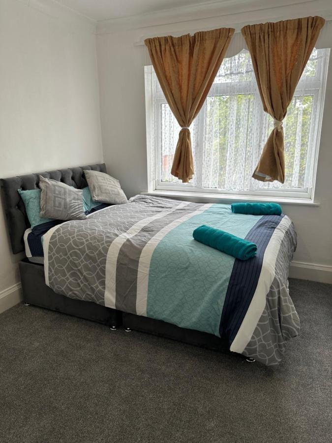 Leilighet Gorgeous 5 Bedroom House London