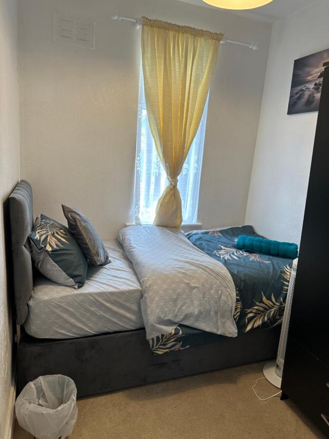 Leilighet Gorgeous 5 Bedroom House