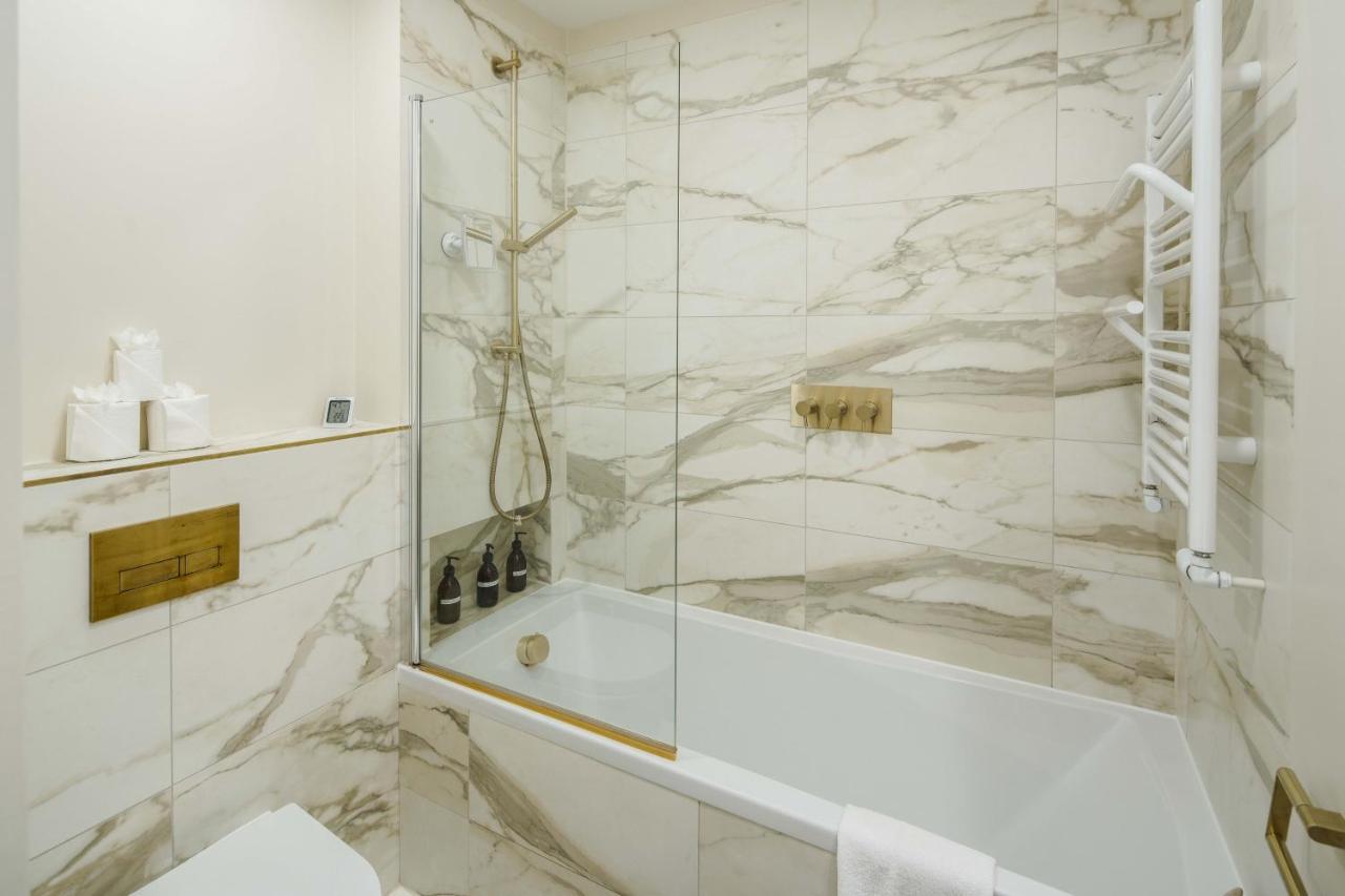 Apartment Stylish 2 Bedroom 2 Bathroom In Notting Hill London