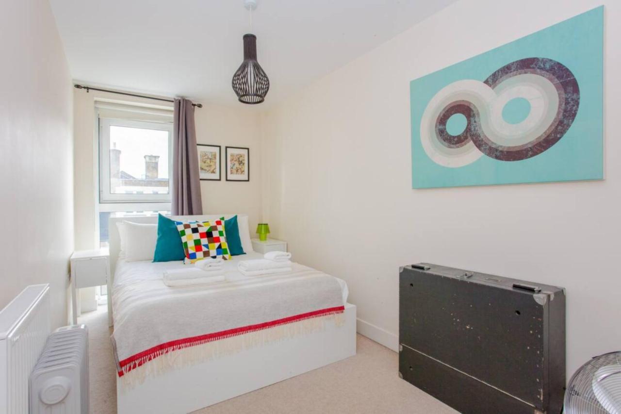 Modern And Cosy 2 Bedroom In Old Street * Londen