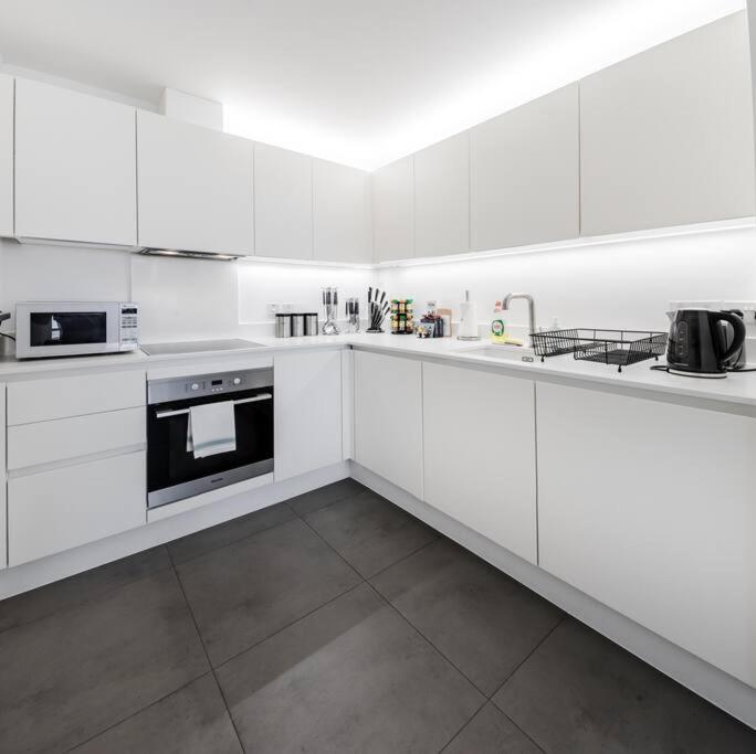 Appartement Stunning 2 Bed 2 Bath In Clerkenwell Londen