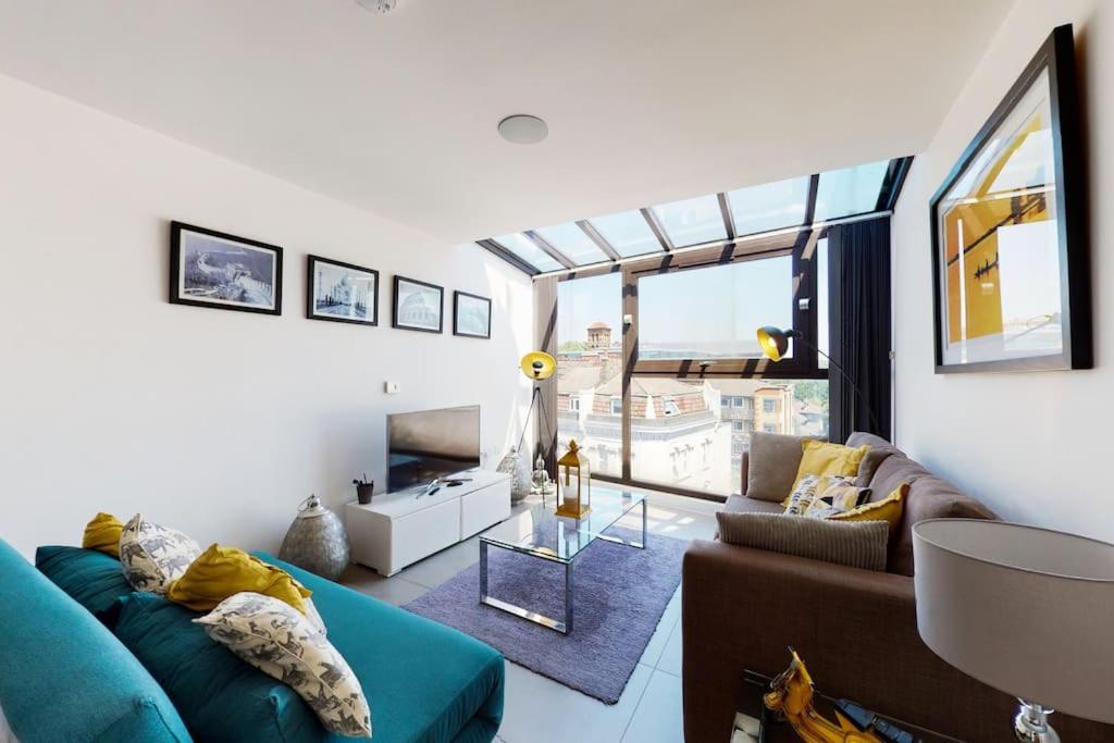 Stunning 2 Bed 2 Bath In Clerkenwell Londen