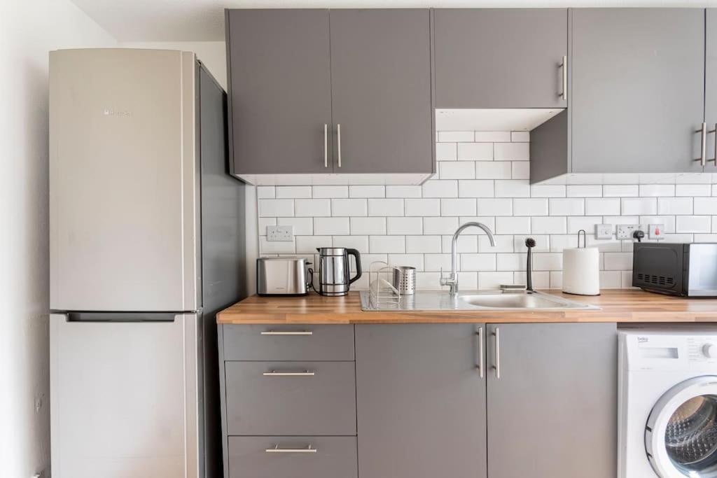 Apartment Modern & Cosy Flat In *