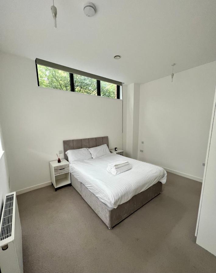 Luxury Modern 1 Bed Apartment