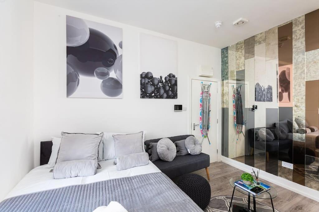 Appartement Modern & Cozy Studio, 15mins Walk To Notting Hill! 2 *