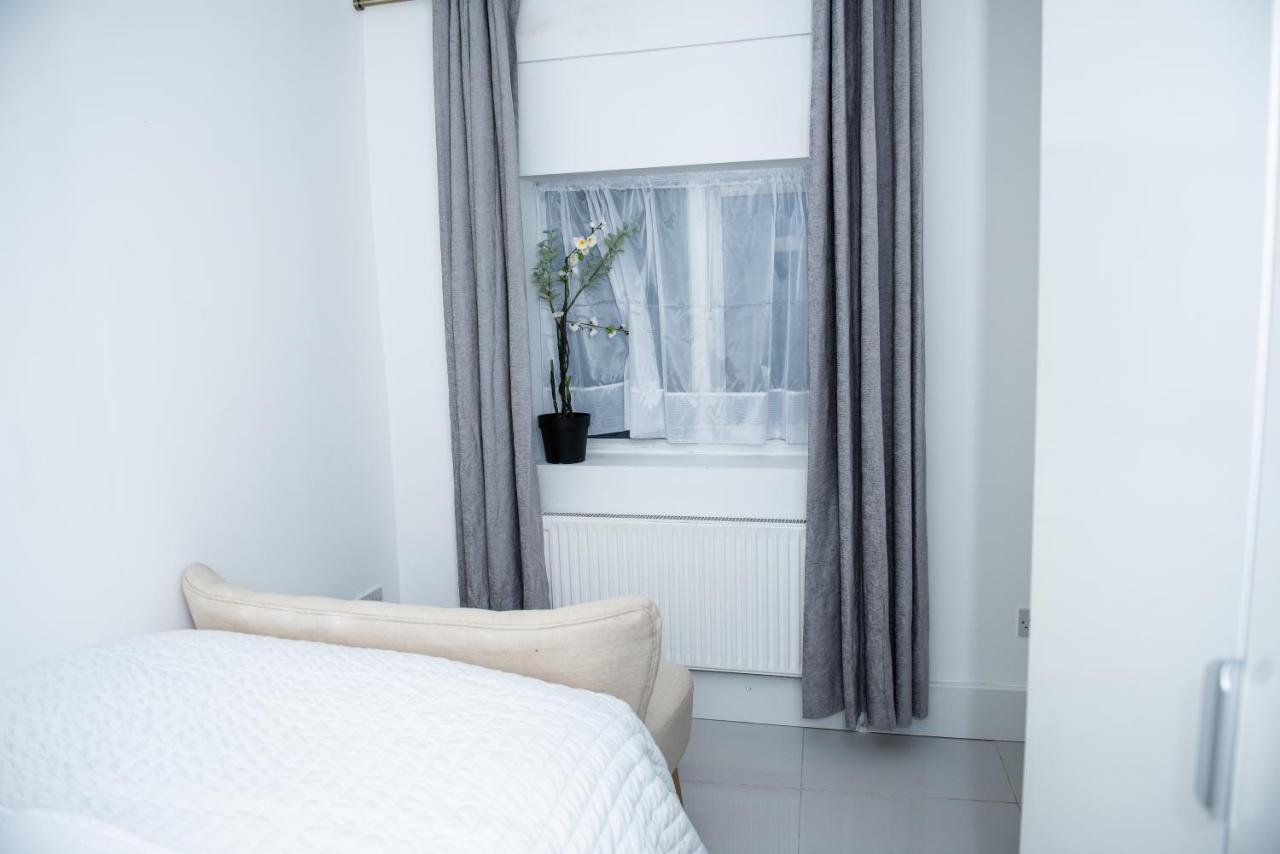 1b Apartment, 30 Mins To Oxford Street Apartment *