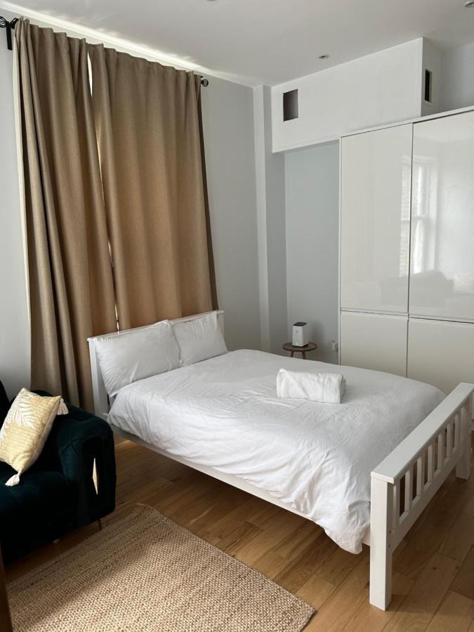 Acton House Apartment London