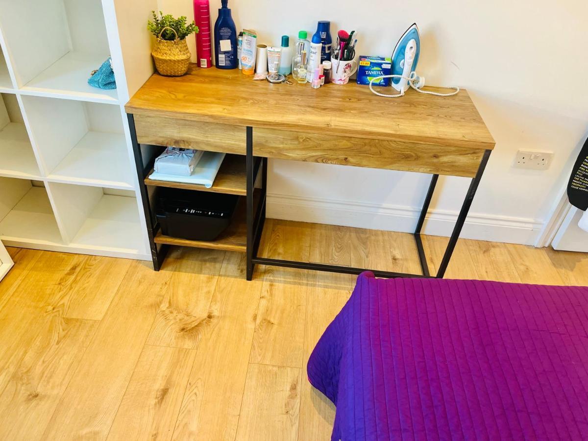 Very Lovely And 1-bed In * London