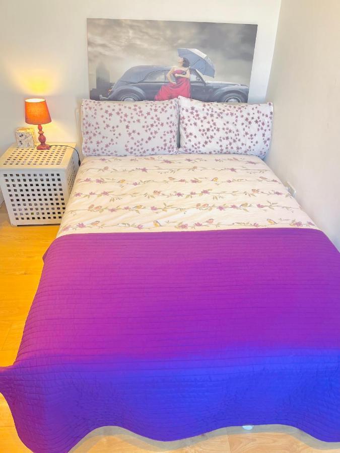 Very Lovely And 1-bed In Apartment