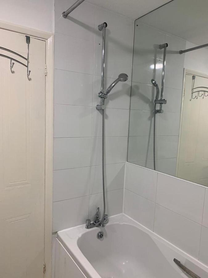 Charming 2-bed House In Сasa de vacaciones