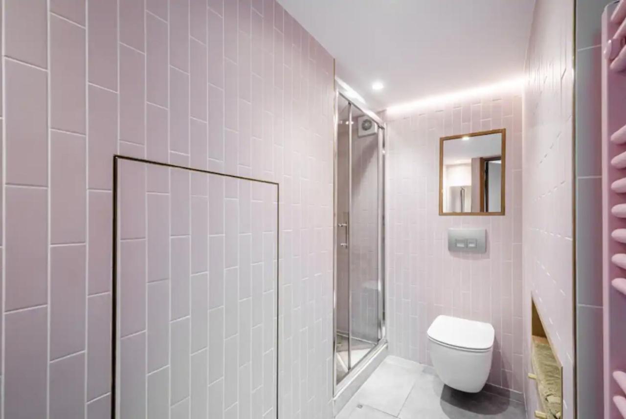 Entire On Victoria Park Apartment London
