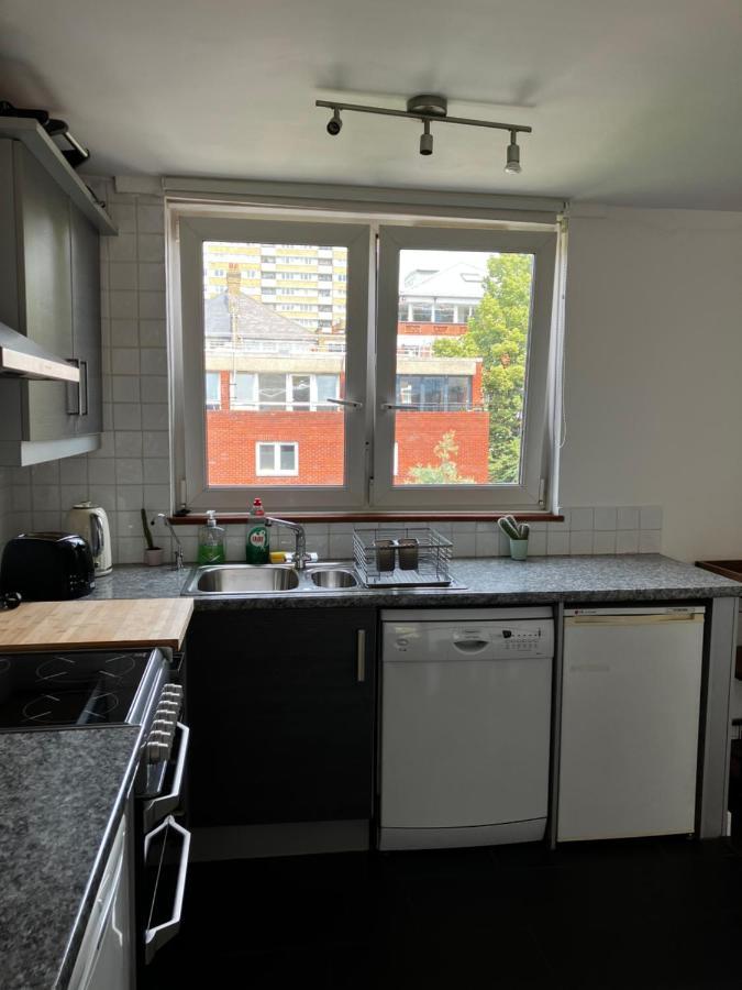 Lovely 2 Bedroom Flat In Londen